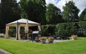 garden pavilions or party tents